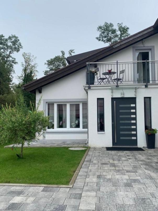 Ferienwohnung Bullaku 피딩 외부 사진